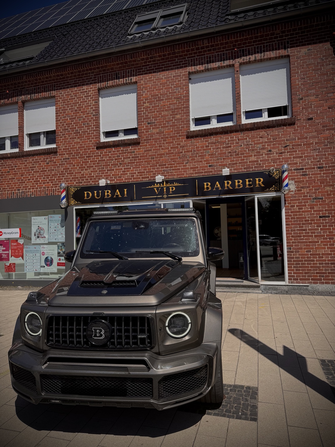 Dubai VIP Barber – Außenansicht