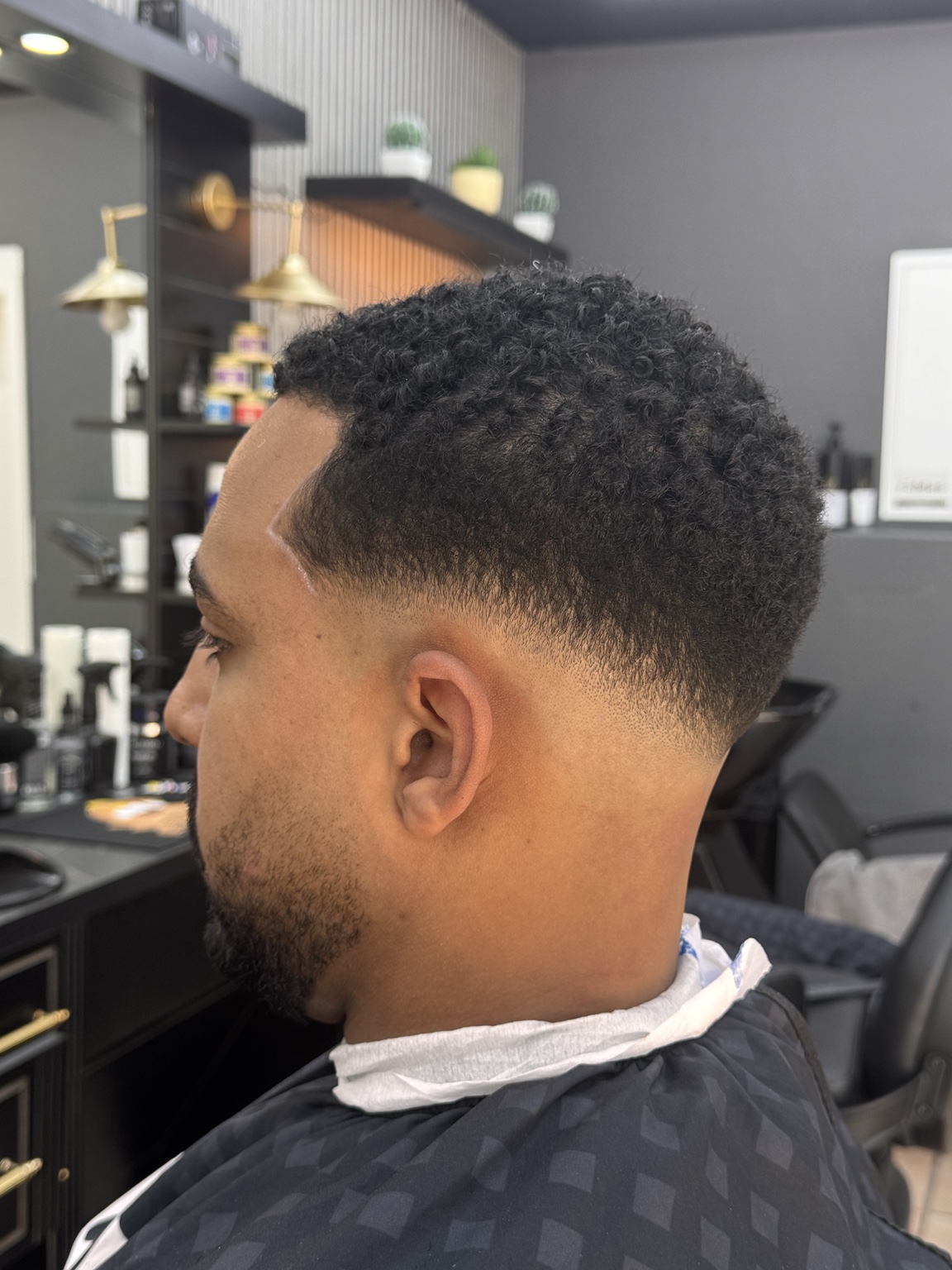 Fade Seitenansicht